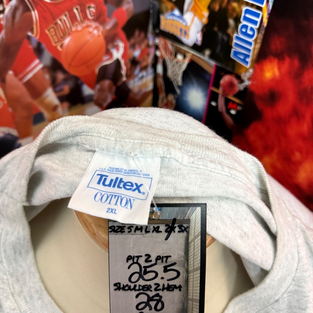 Vintage Evander Holyfield vs Larry Holmes Boxing T Shirt 1992 Caesars Sz 2XL - Picture 6 of 6